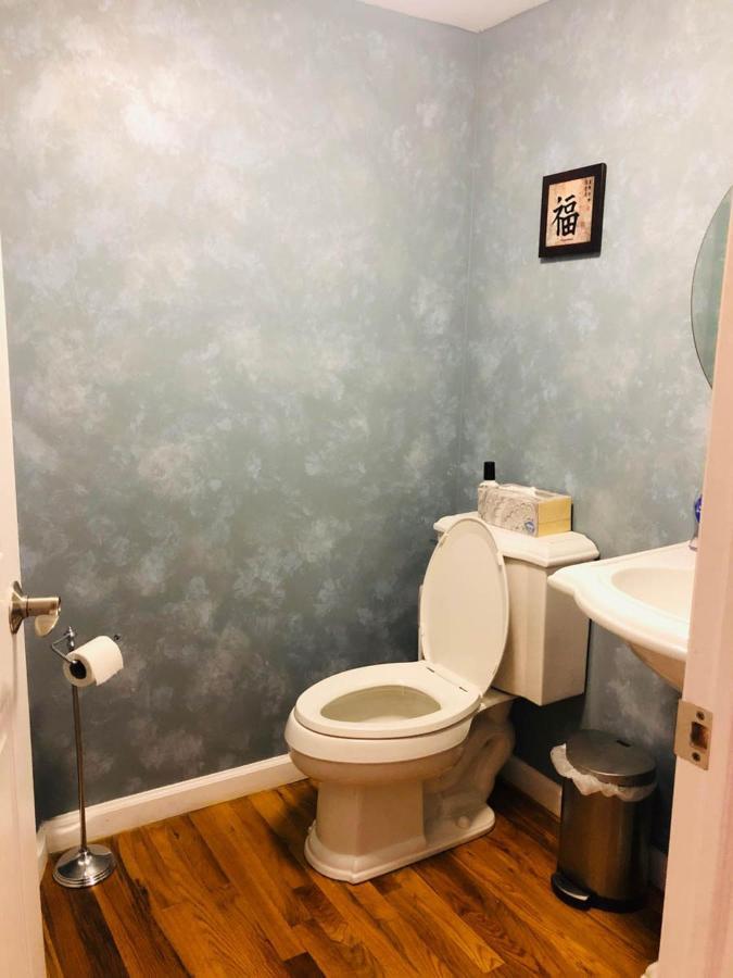 Updated Amazing Bi -Level Condo Minutes From Water Views Of New York City North Bergen Luaran gambar